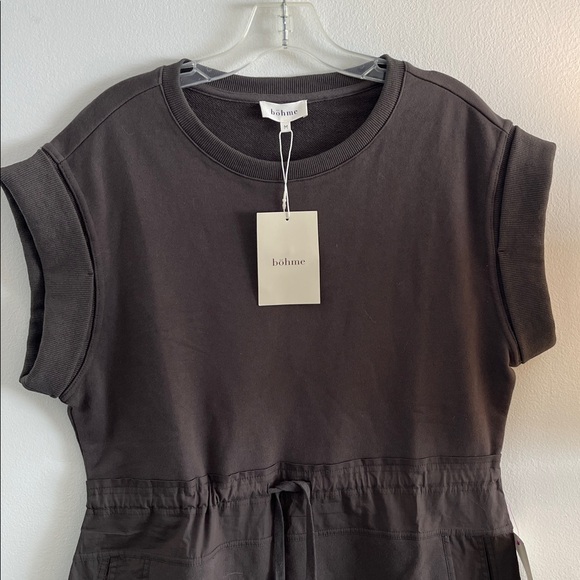 Black Short Sleeve Dress with Drawstring Waist - Picture 8 of 13